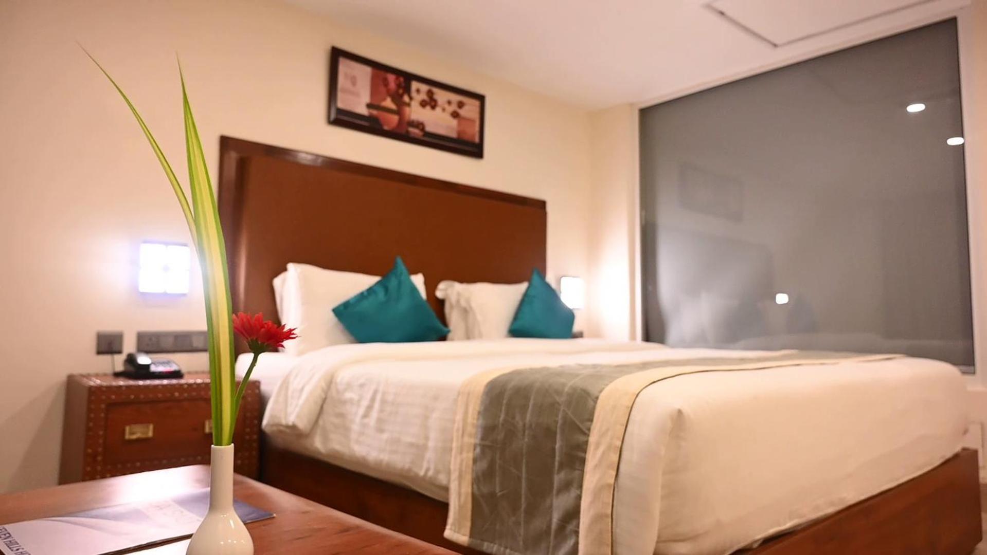 Seven Hills Hotel プリ エクステリア 写真